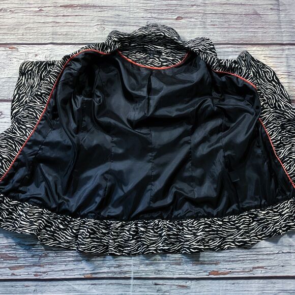 Sandro Womens Jacket size Medium Black Cream Animal Print Tie Waist Lined Ruffle - Picture 8 of 9